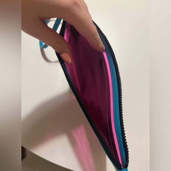 Versace clear vinyl clutch - Picture 3 of 5